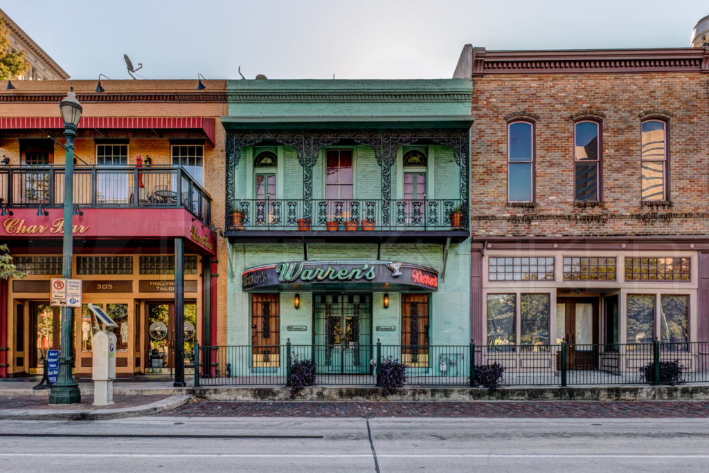 Warrens on Travis Street facing Market Square Houston Commercial Photography 141109_0378_D614546_PMHDR.tif Houston Commercial Architectural Photographer Dee Zunker