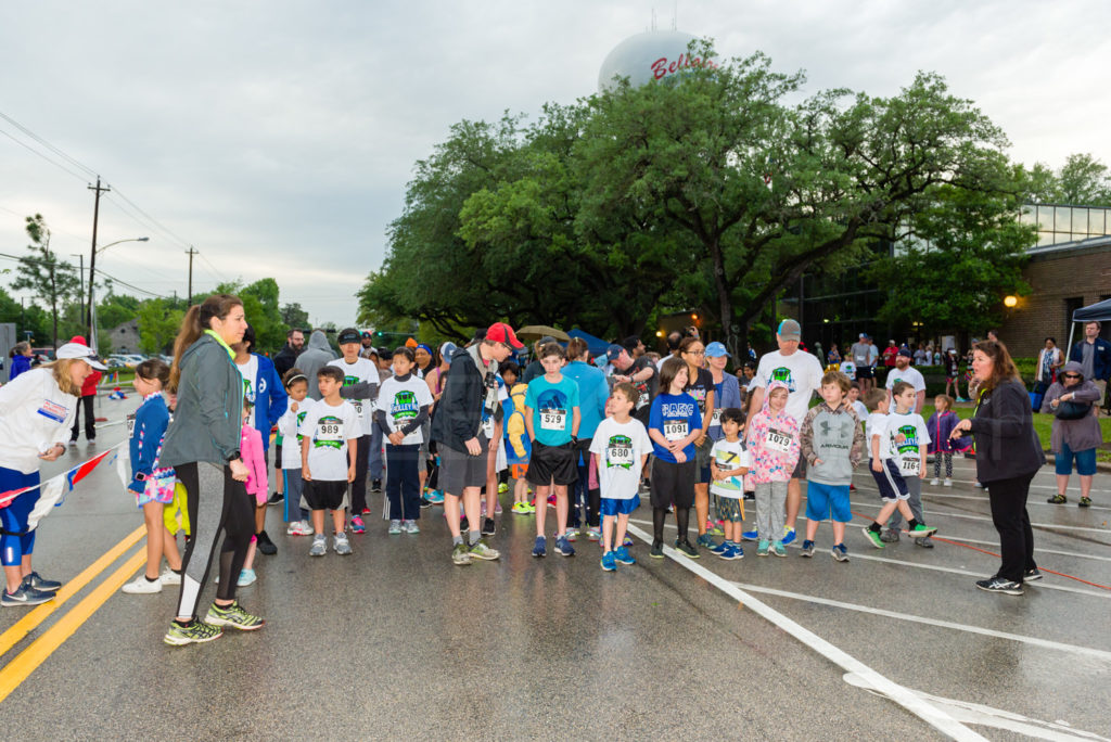 20180414-BellaireTrolleyRun-026.DNG  Houston Editorial Photographer Dee Zunker