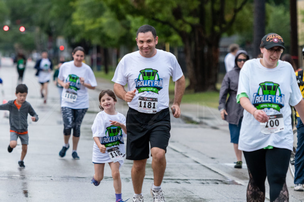 20180414-BellaireTrolleyRun-086.DNG  Houston Editorial Photographer Dee Zunker