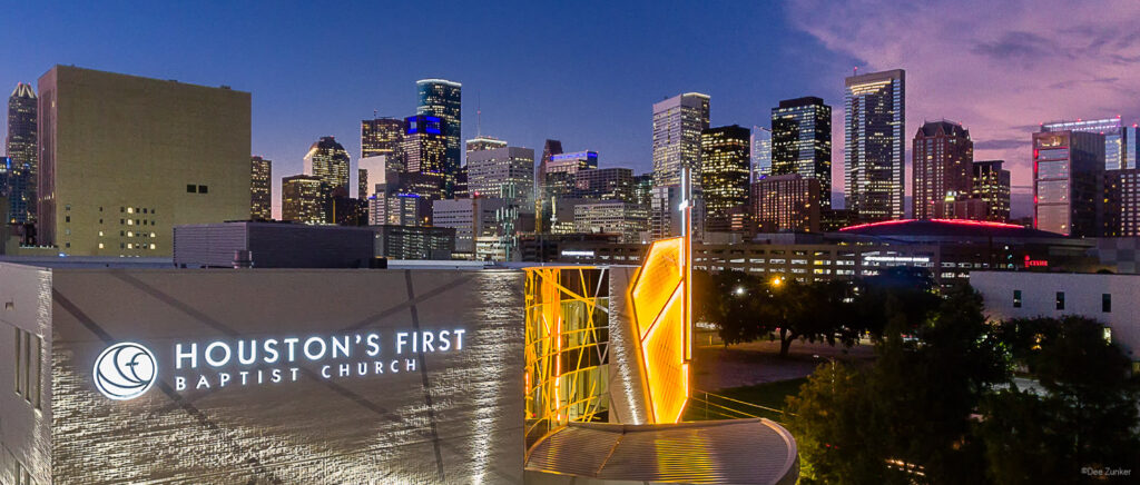 Houston First Baptist Church Downtown at Twilight " Photography by Houston Drone Photographer Dee Zunker " Lighting by Ecosense " Lighting Design by Gandy Lighting " Archtiect Kirksey Architects  20180925-HoustonFirstBaptistDowntown-002.psd  Houston Commercial Architectural Photographer Dee Zunker