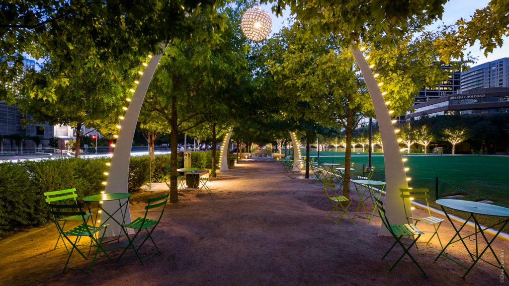 Arches in Kyle Warren Park at Night 201810-GoGriddy-012.psd Houston Commercial Architectural Photographer Dee Zunker