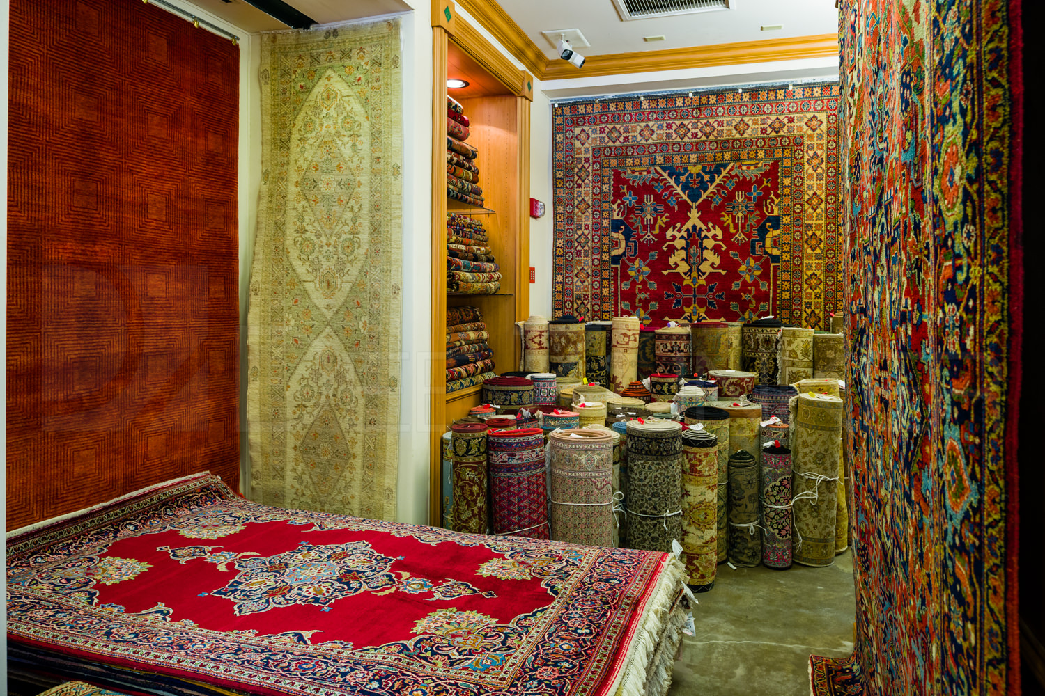 AbrahamsCarpets-PostOak-009.NEF  Houston Commercial Photographer Dee Zunker