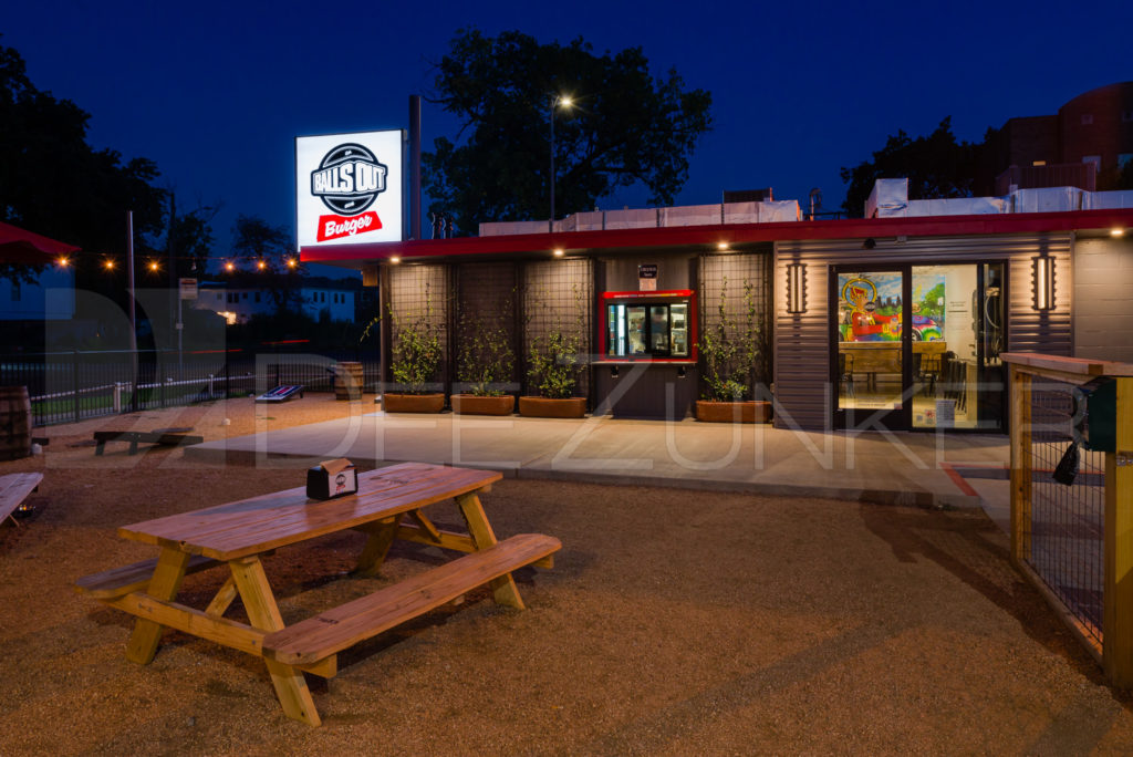 Balls Out Burger - Burgers, Patio, Beer, Wine   BallsOutBurger-002.psd  Houston Commercial Architectural Photographer Dee Zunker