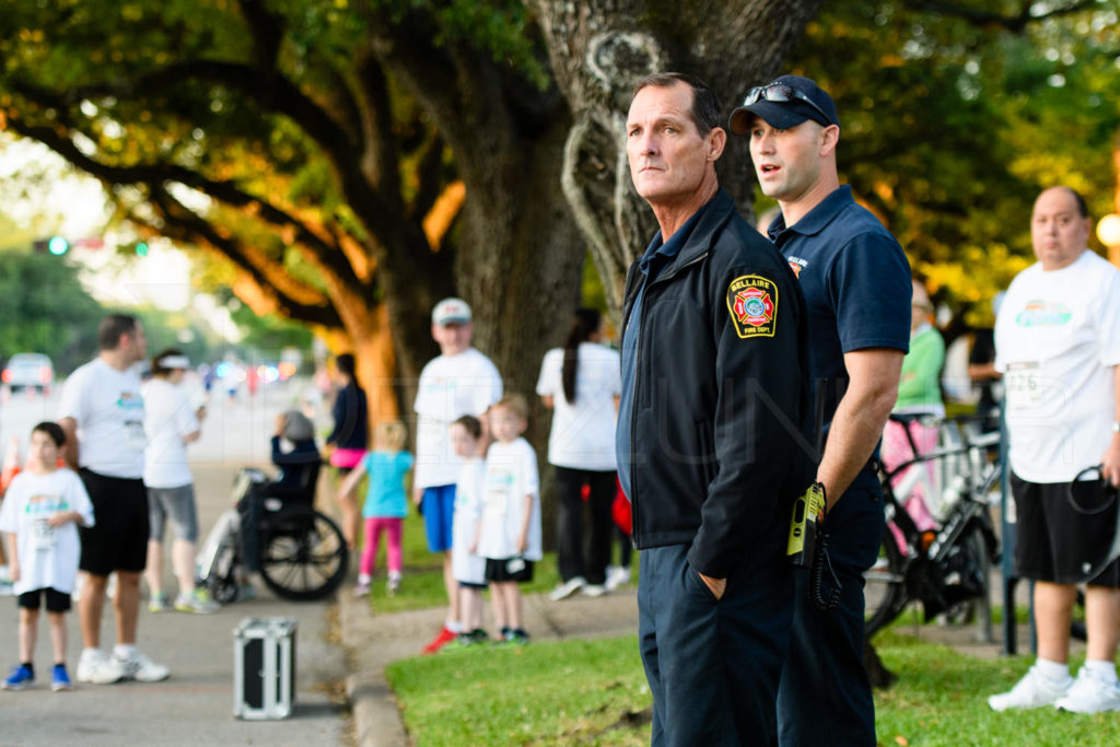 Bellaire-TrolleyRun2017-004-1mile.NEF  Houston Editorial Photographer Dee Zunker