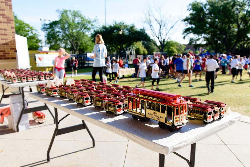 Bellaire-TrolleyRun2017-353-PostRaceParty.NEF  Houston Editorial Photographer Dee Zunker