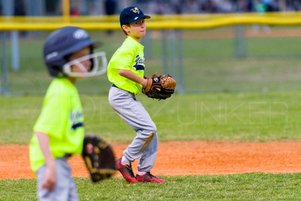 BellaireLL-20180405-Texas-YellowJackets-Raiders-047.DNG  Houston Sports Photographer Dee Zunker