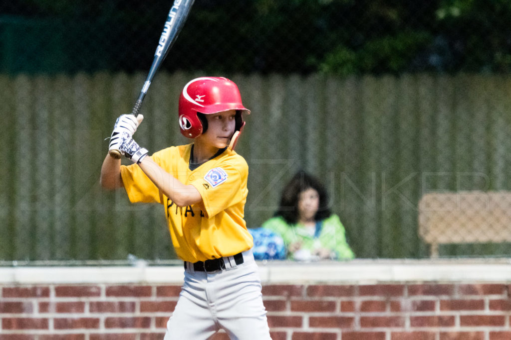 BellaireLL-20180406-Majors-Astros-Pirates-Tiras-011.DNG  Houston Sports Photographer Dee Zunker