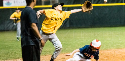 Bellaire Little League Majors Astros Pirates 20180406