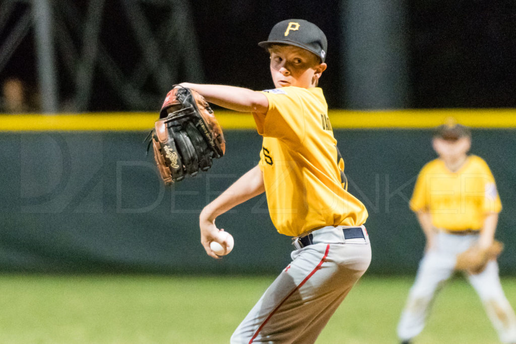 BellaireLL-20180406-Majors-Astros-Pirates-Tiras-065.DNG  Houston Sports Photographer Dee Zunker