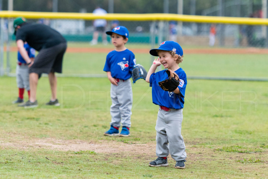BellaireLL-20180407-TBall-Redsocks-BlueJays-015.DNG  Houston Sports Photographer Dee Zunker
