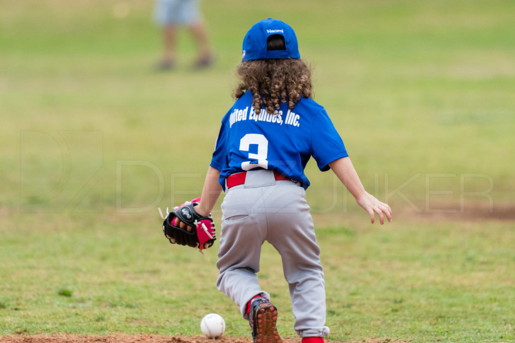 BellaireLL-20180407-TBall-Redsocks-BlueJays-070.DNG  Houston Sports Photographer Dee Zunker