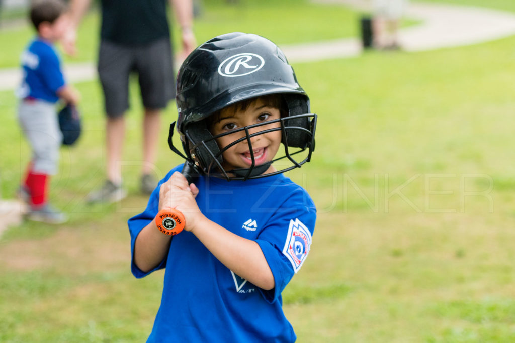 BellaireLL-20180407-TBall-Redsocks-BlueJays-116.DNG  Houston Sports Photographer Dee Zunker