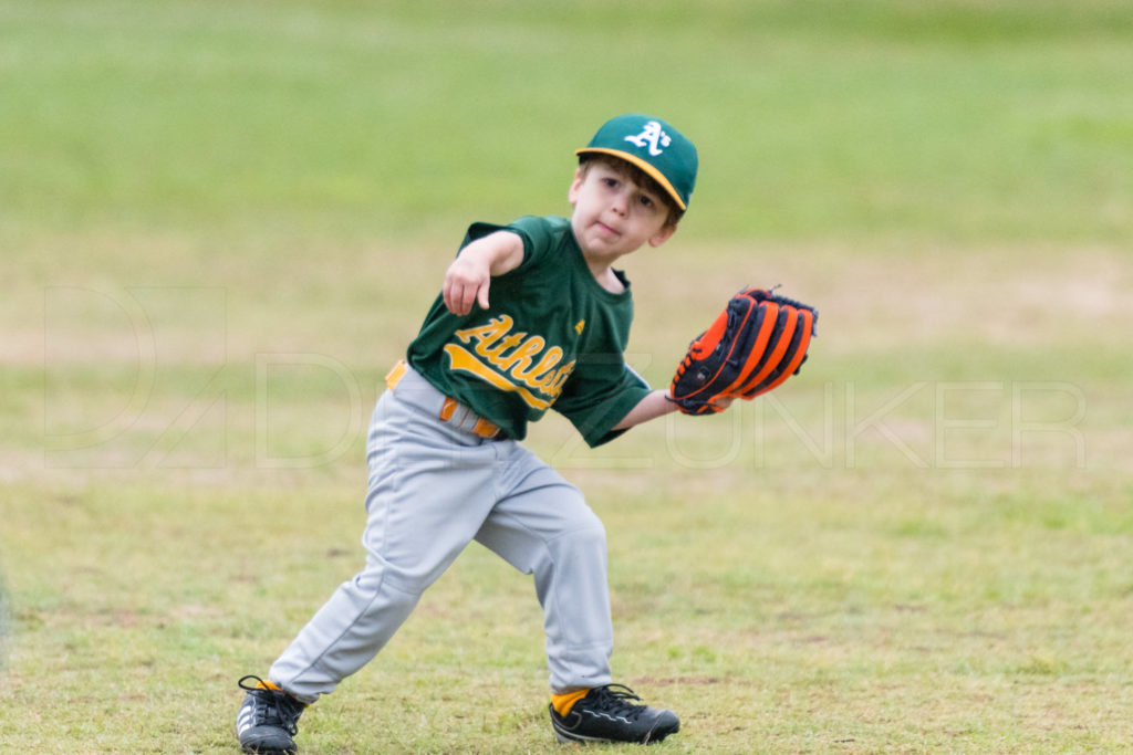 BellaireLL-20180407-TBall-Rockies-Athletics-041.DNG  Houston Sports Photographer Dee Zunker