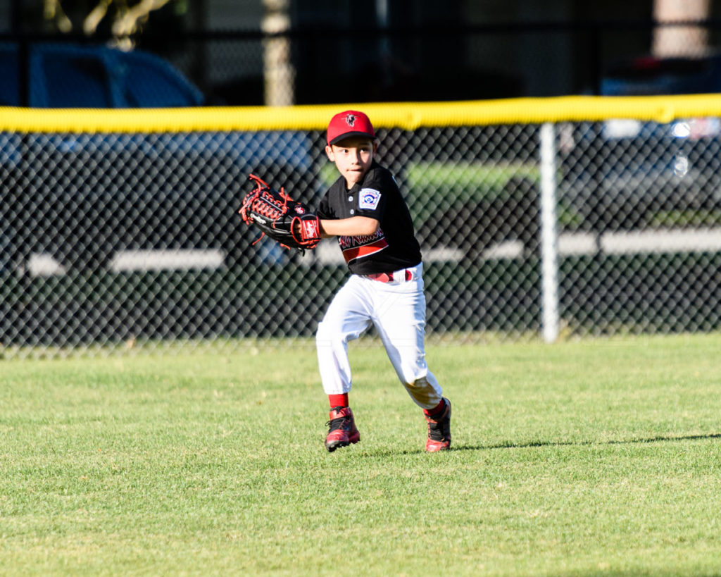 BLL-Texas-Hurricanes-RedRaiders-20170413-020.dng  Houston Sports Photographer Dee Zunker