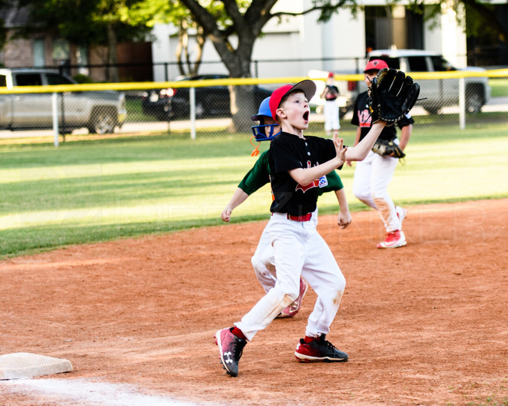 BLL-Texas-Hurricanes-RedRaiders-20170413-081.dng  Houston Sports Photographer Dee Zunker