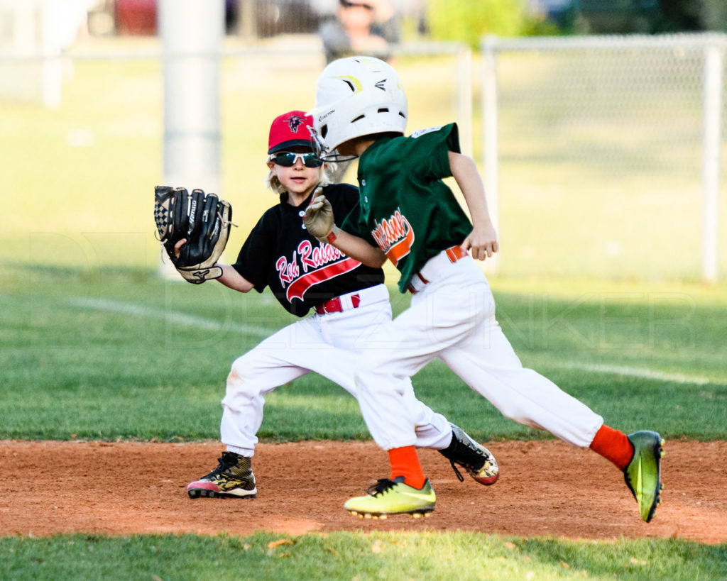 BLL-Texas-Hurricanes-RedRaiders-20170413-143.dng  Houston Sports Photographer Dee Zunker