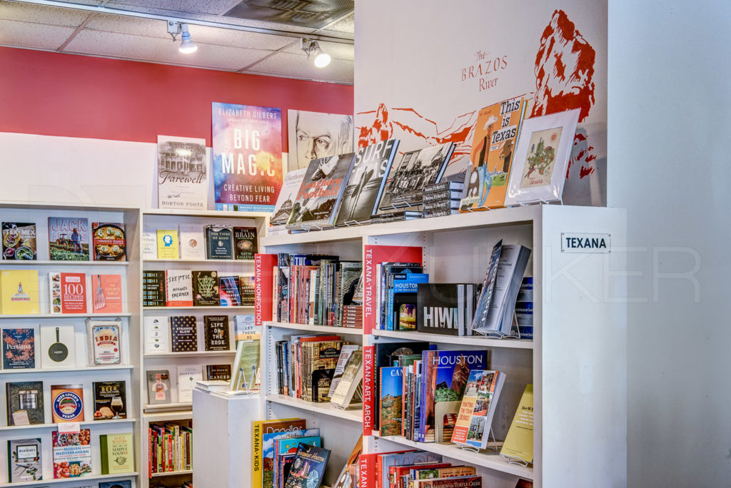 Brazos Bookstore  Brazos-Bookstore-007.tif  Houston Commercial Photographer Dee Zunker