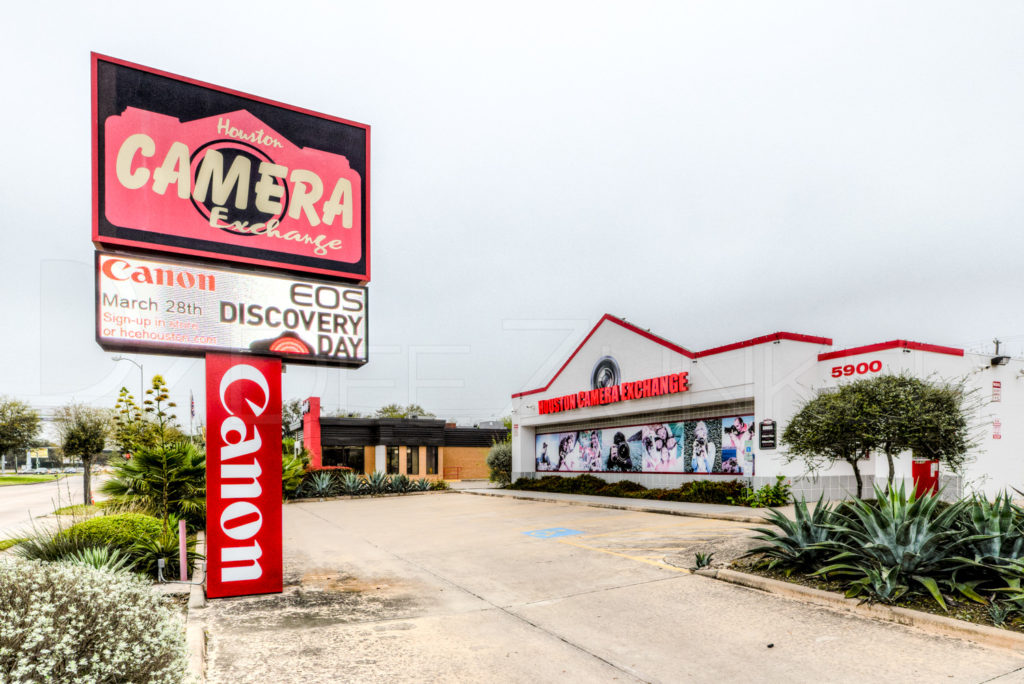 Houston Camera Exchange POI_HoustonCameraExchange_0001.tif Houston Commercial Architectural Photographer Dee Zunker
