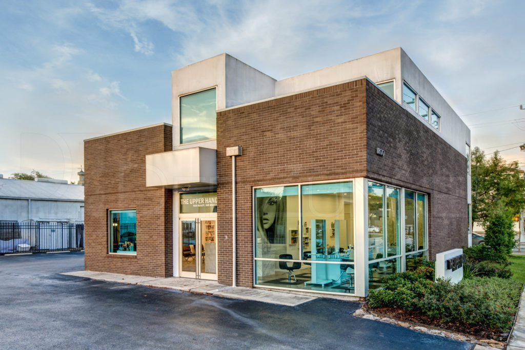 Houston Commercial Photographer Upper-Hand-Salon-Houston-Hyde-Park-002.psd Houston Commercial Architectural Photographer Dee Zunker