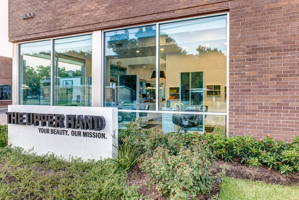 Upper-Hand-Salon-Houston-Hyde-Park-003.psd Houston Commercial Architectural Photographer Dee Zunker