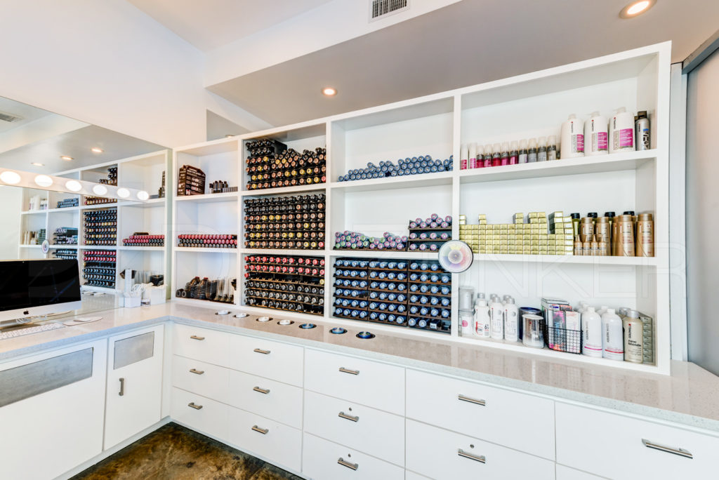 Upper-Hand-Salon-Houston-Hyde-Park-008.jpg Houston Commercial Architectural Photographer Dee Zunker