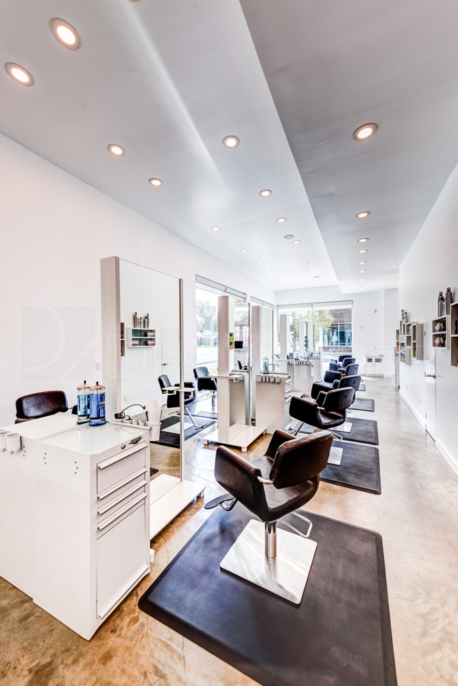 Upper-Hand-Salon-Houston-Hyde-Park-014.jpg Houston Commercial Architectural Photographer Dee Zunker