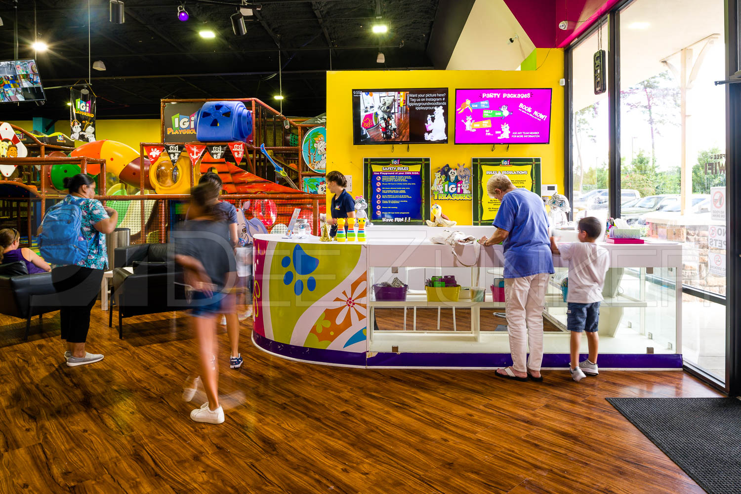 Entrance to IGI-Playground in The Woodlands by Houston Commercial Architectural Photographer Dee Zunker