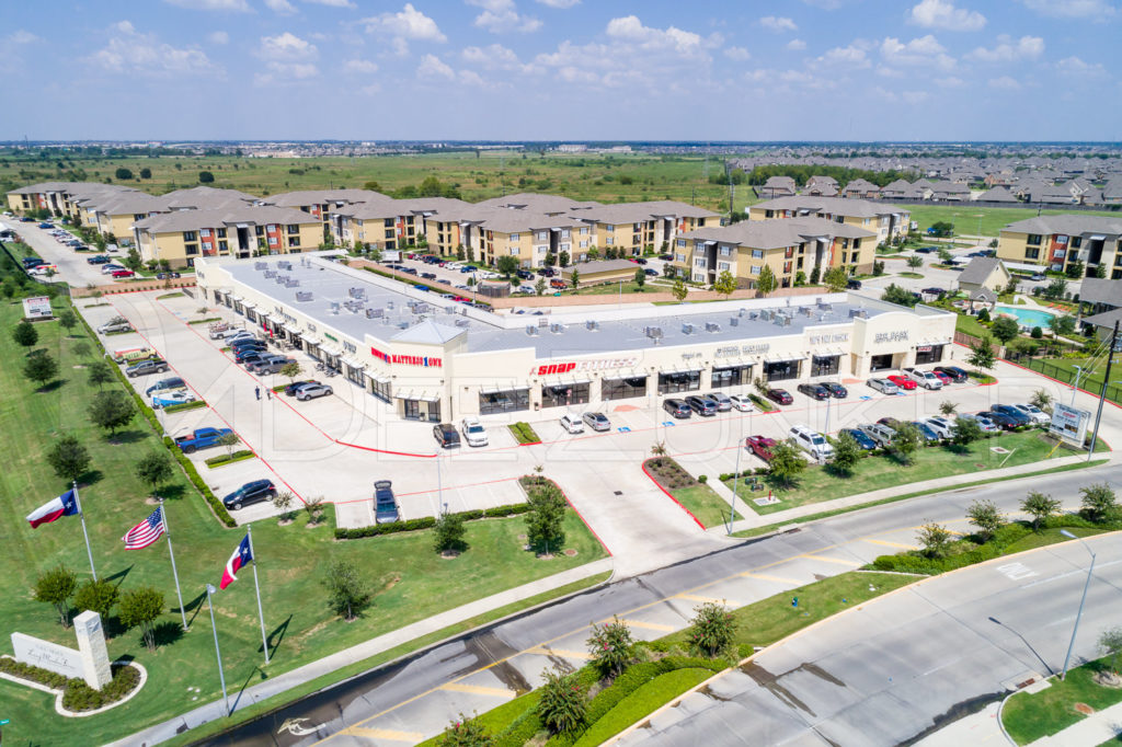 1797-CBRE-7035WestGrandParkwaySouth-019.DNG  Houston Commercial Architectural Photographer Dee Zunker