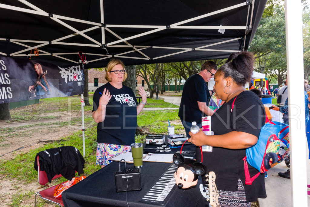 1799-CItyBellaire-PumpkinHunt-2019-002.NEF  Houston Commercial Architectural Photographer Dee Zunker