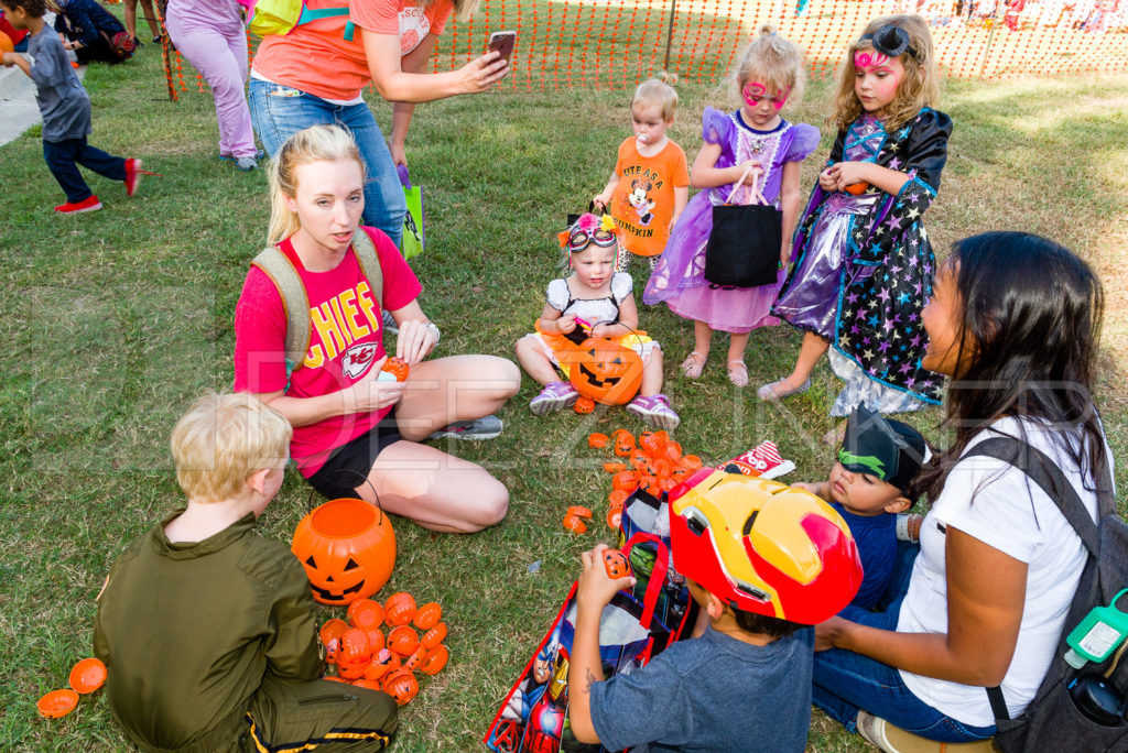 1799-CItyBellaire-PumpkinHunt-2019-075.NEF Houston Commercial Architectural Photographer Dee Zunker