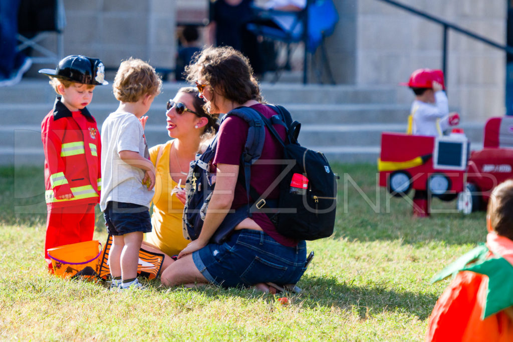 1799-CItyBellaire-PumpkinHunt-2019-081.NEF Houston Commercial Architectural Photographer Dee Zunker