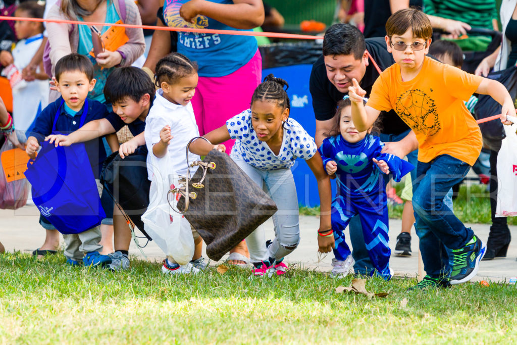 1799-CItyBellaire-PumpkinHunt-2019-095.NEF Houston Commercial Architectural Photographer Dee Zunker
