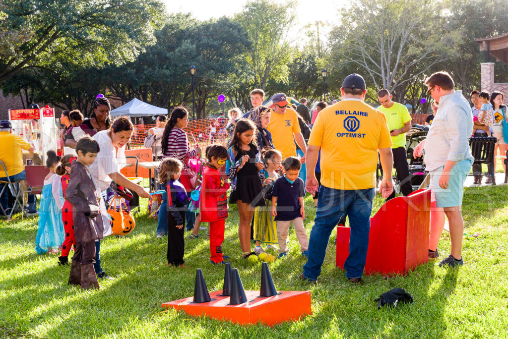 1799-CItyBellaire-PumpkinHunt-2019-120.NEF Houston Commercial Architectural Photographer Dee Zunker