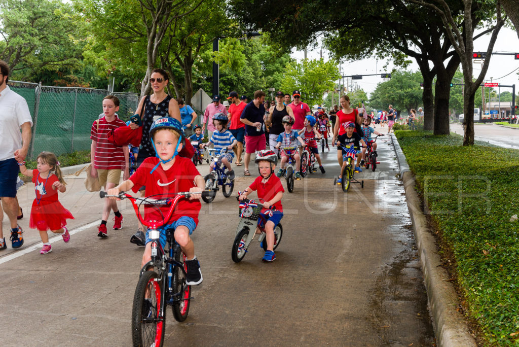 1769-Bellaire-4thofJulyParade-045.NEF  Houston Commercial Architectural Photographer Dee Zunker