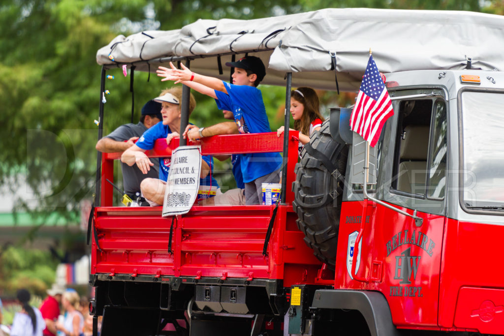 1769-Bellaire-4thofJulyParade-069.NEF  Houston Commercial Architectural Photographer Dee Zunker