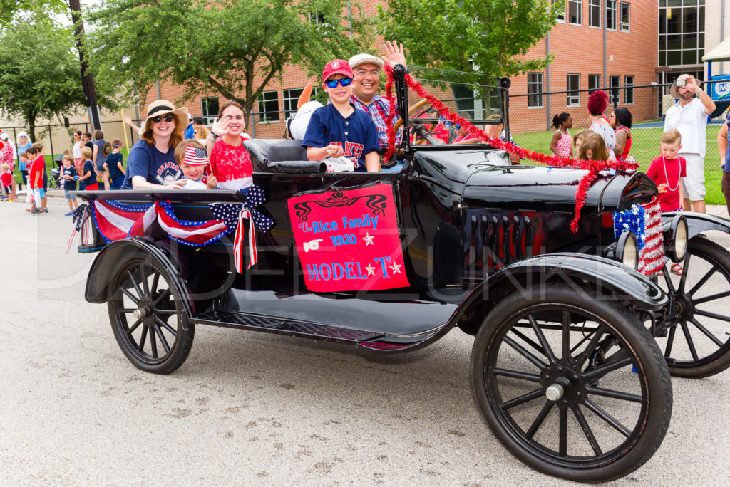 1769-Bellaire-4thofJulyParade-145.NEF  Houston Commercial Architectural Photographer Dee Zunker