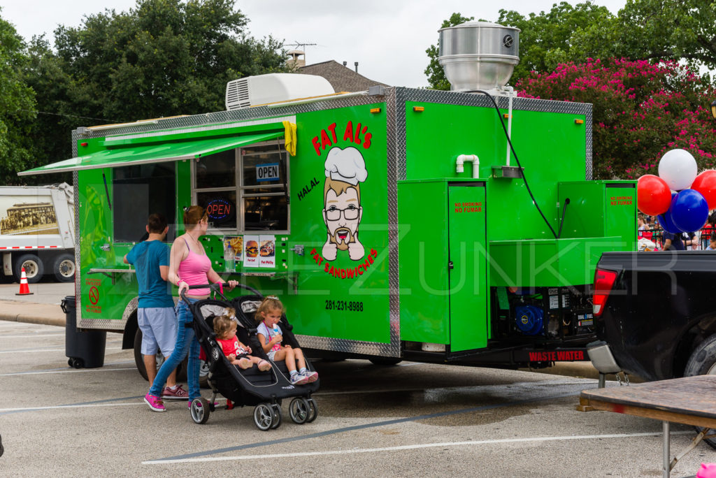 1769-Bellaire-4thofJulyParade-304.NEF  Houston Commercial Architectural Photographer Dee Zunker
