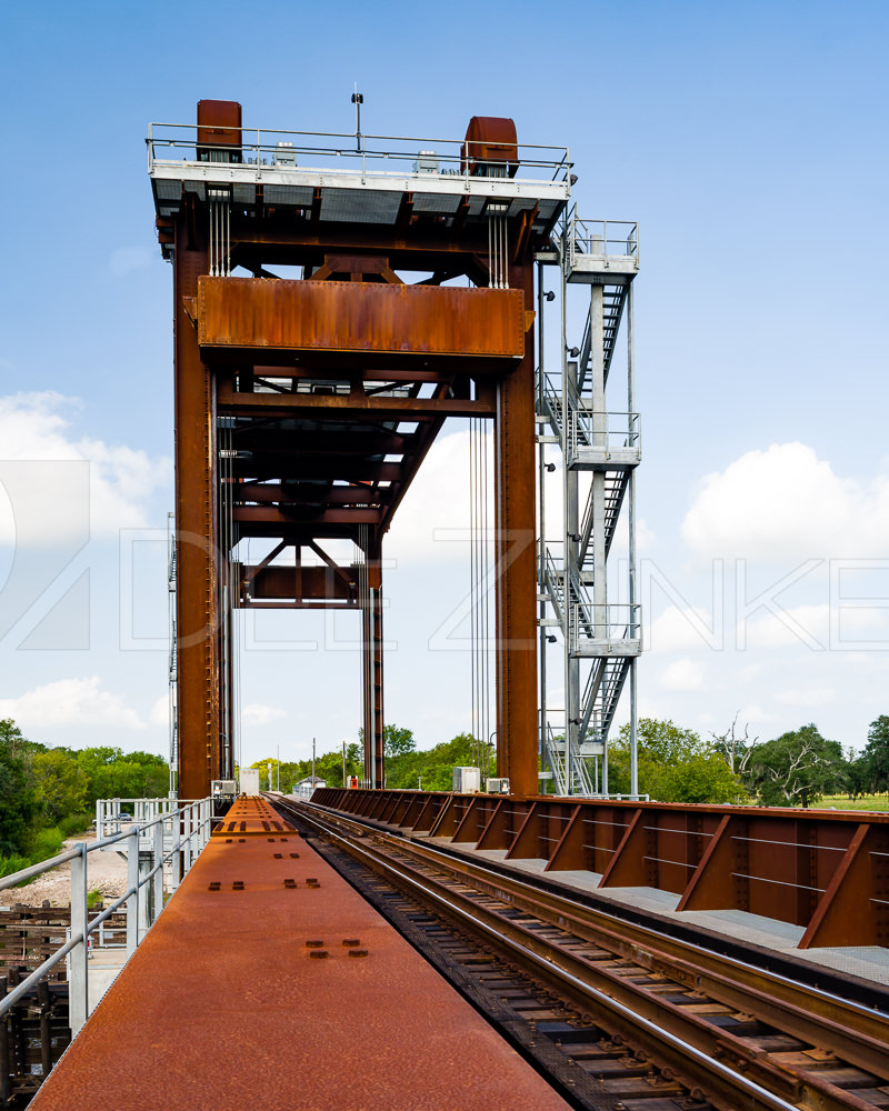 1805-MM-SanBernardRiverBridge-Final-004.tif  Houston Commercial Architectural Photographer Dee Zunker