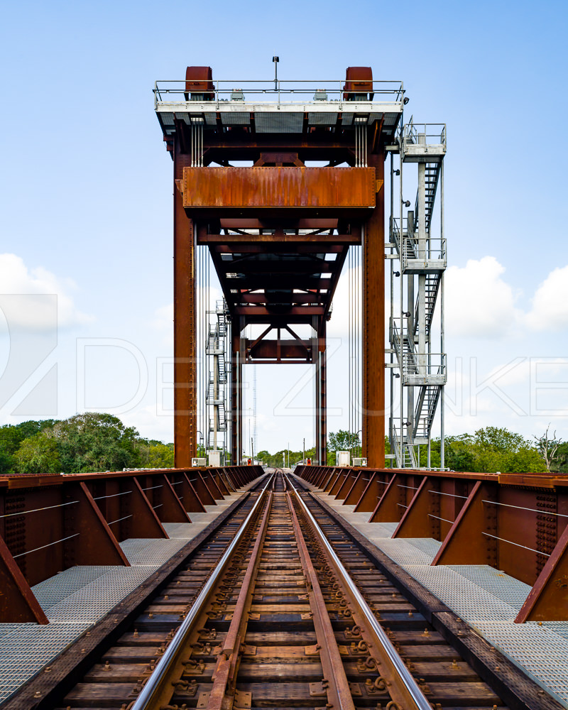 1805-MM-SanBernardRiverBridge-Final-005.tif  Houston Commercial Architectural Photographer Dee Zunker