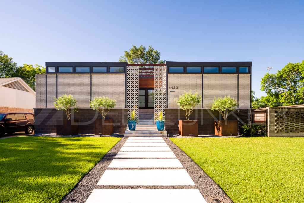 1945-P3-4423-Woodvalley-001.NEF Houston Commercial Architectural Photographer Dee Zunker