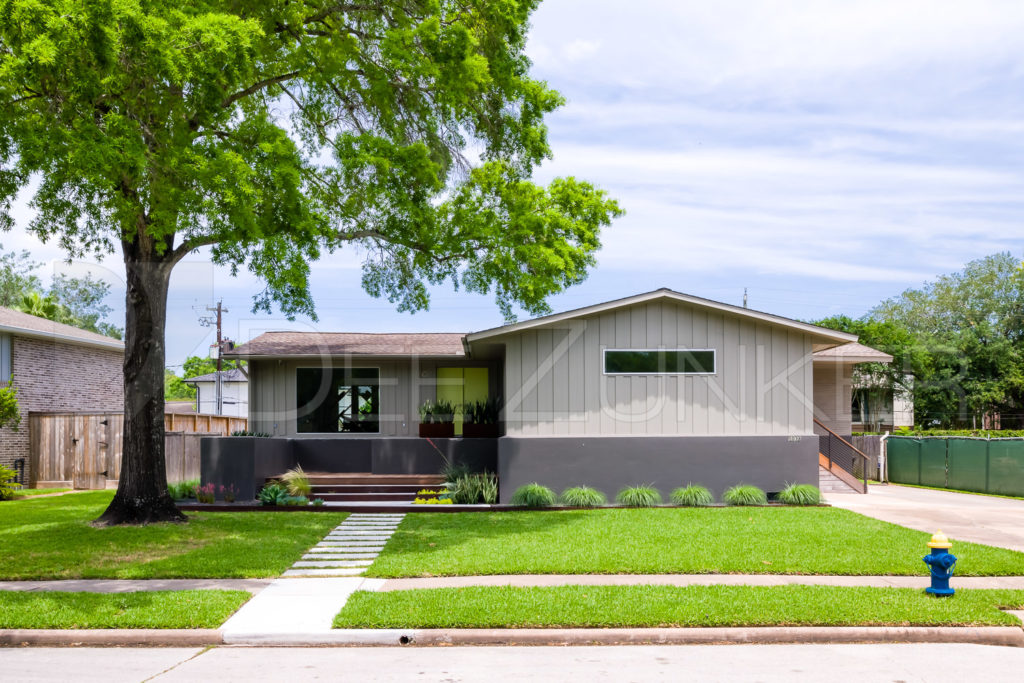 1950-P3-5038 Glenmeadow-001.dng Houston Commercial Architectural Photographer Dee Zunker