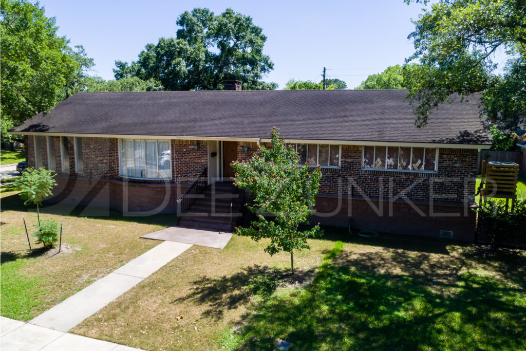 1957-P3-4903 Heatherglen-001.dng  Houston Commercial Architectural Photographer Dee Zunker