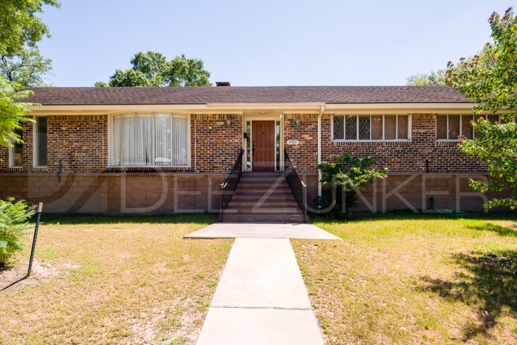 1957-P3-4903 Heatherglen-003.dng Houston Commercial Architectural Photographer Dee Zunker