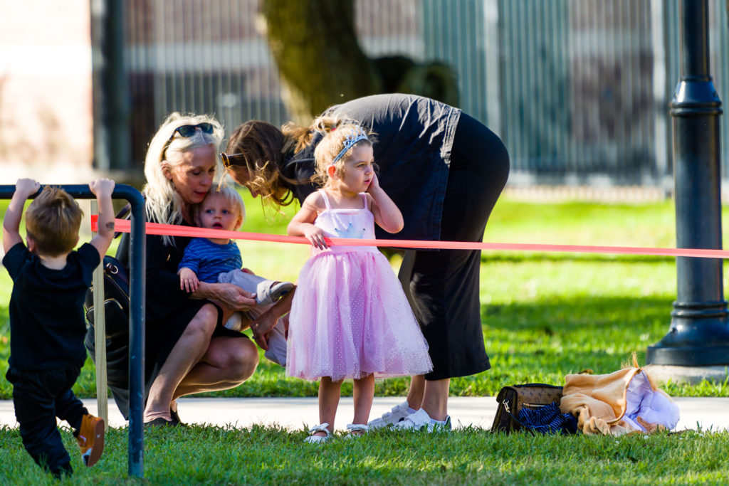 3182-Bellaire-PumpkinHunt-023.NEF  Houston Commercial Architectural Photographer Dee Zunker