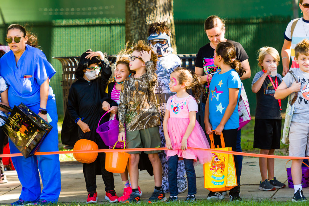 3182-Bellaire-PumpkinHunt-027.NEF  Houston Commercial Architectural Photographer Dee Zunker