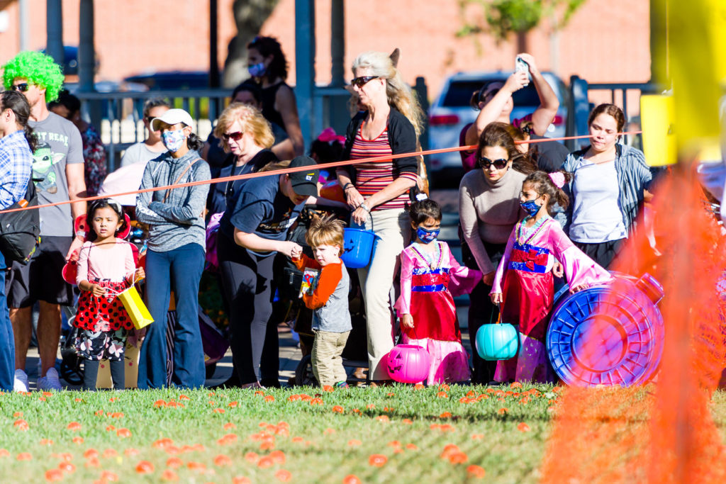 3182-Bellaire-PumpkinHunt-043.NEF  Houston Commercial Architectural Photographer Dee Zunker