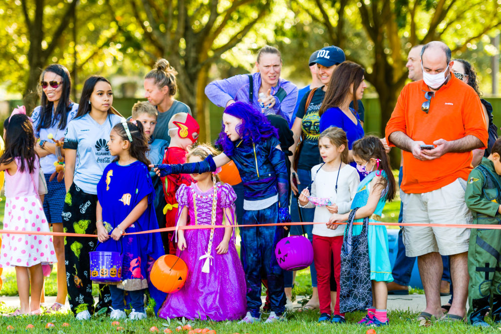 3182-Bellaire-PumpkinHunt-044.NEF  Houston Commercial Architectural Photographer Dee Zunker