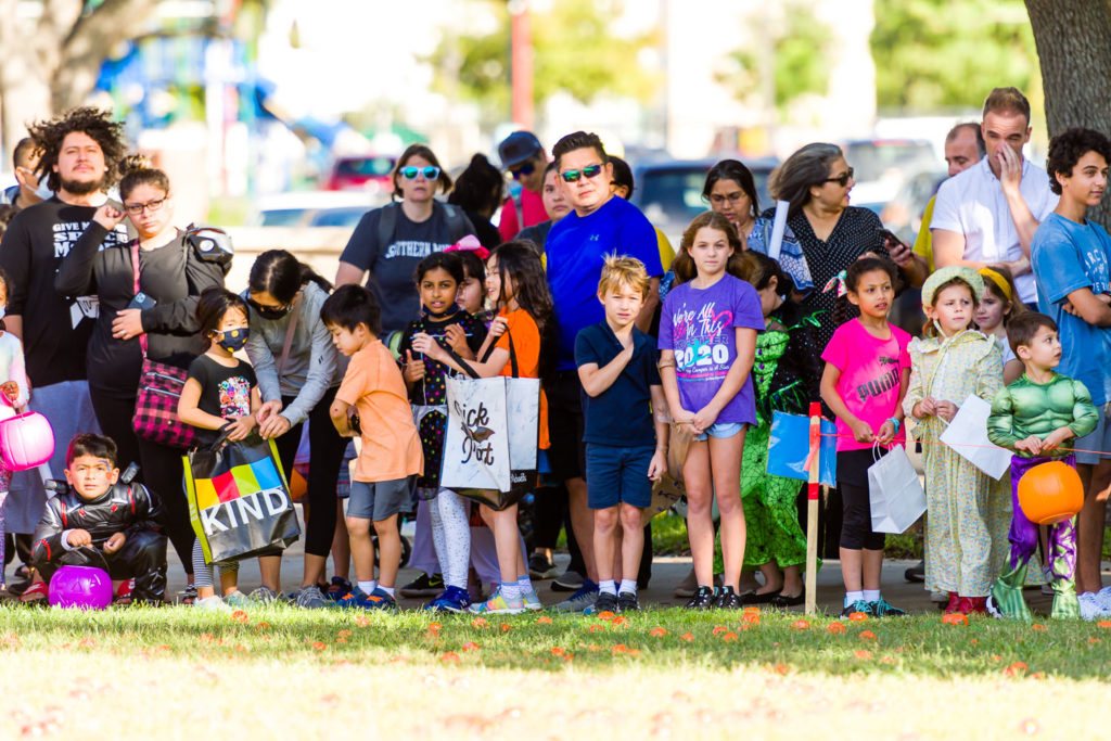 3182-Bellaire-PumpkinHunt-048.NEF  Houston Commercial Architectural Photographer Dee Zunker