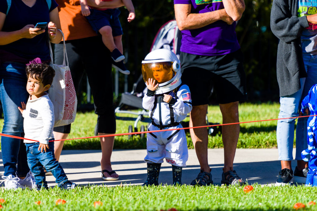 3182-Bellaire-PumpkinHunt-059.NEF  Houston Commercial Architectural Photographer Dee Zunker