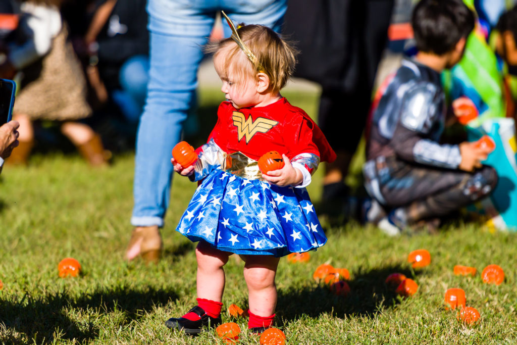 3182-Bellaire-PumpkinHunt-089.NEF  Houston Commercial Architectural Photographer Dee Zunker